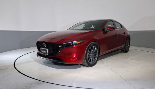 Mazda • Mazda 3