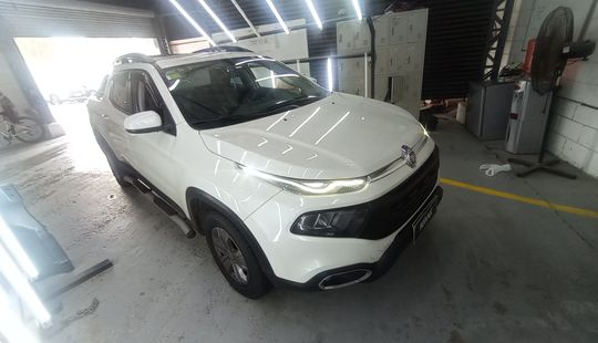 Fiat • Toro