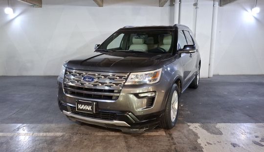 Ford • Explorer