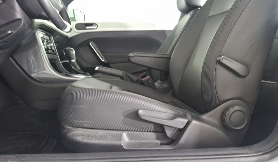 Volkswagen Beetle 2.5 SPORTLINE TIPTRONIC Hatchback 2017