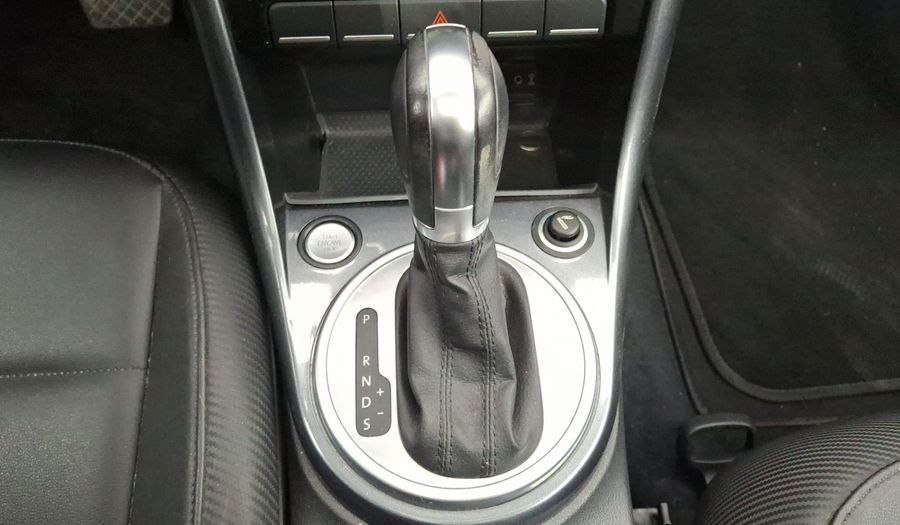 Volkswagen Beetle 2.5 SPORTLINE TIPTRONIC Hatchback 2017