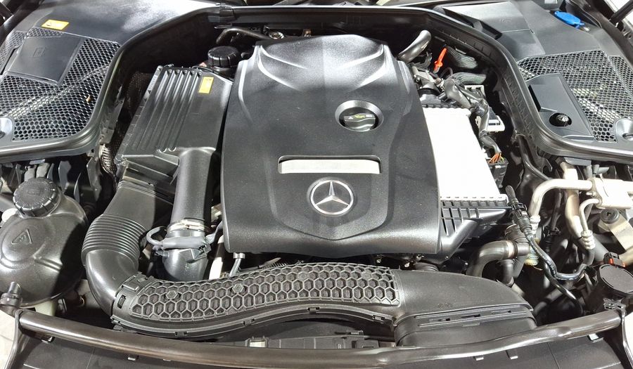 Mercedes Benz Clase C 1.6 180 CGI AT Sedan 2017