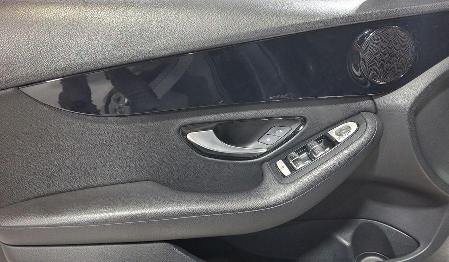 Mercedes Benz Clase C 1.6 180 CGI AT Sedan 2017