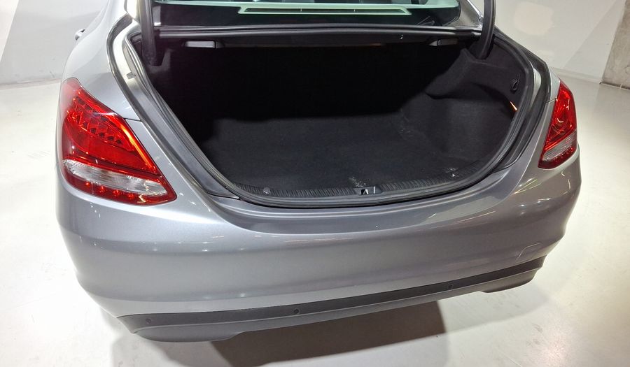Mercedes Benz Clase C 1.6 180 CGI AT Sedan 2017