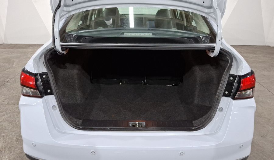 Nissan Versa 1.6 EXCLUSIVE CVT Sedan 2023