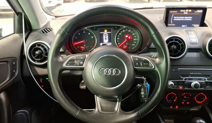 Audi A1 1.4 TFSI STRONIC Hatchback 2017