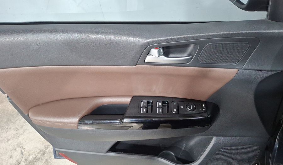 Kia Sportage 2.4 SXL AT Suv 2016