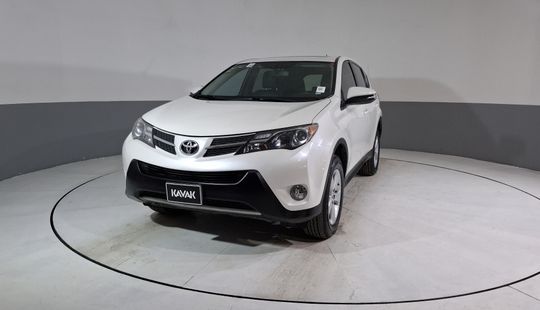 Toyota • RAV4