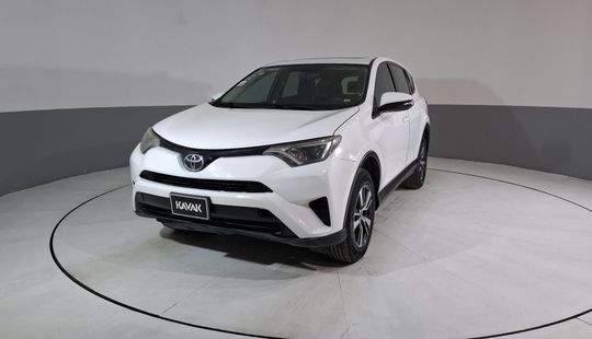 Toyota • RAV4