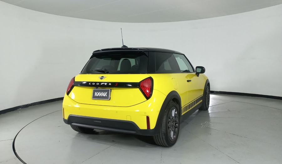 Mini Cooper S 2.0 COOPER CLASSIC DCT Hatchback 2025