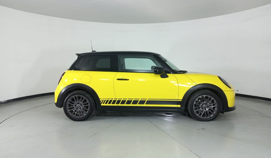 Mini Cooper S 2.0 COOPER CLASSIC DCT Hatchback 2025