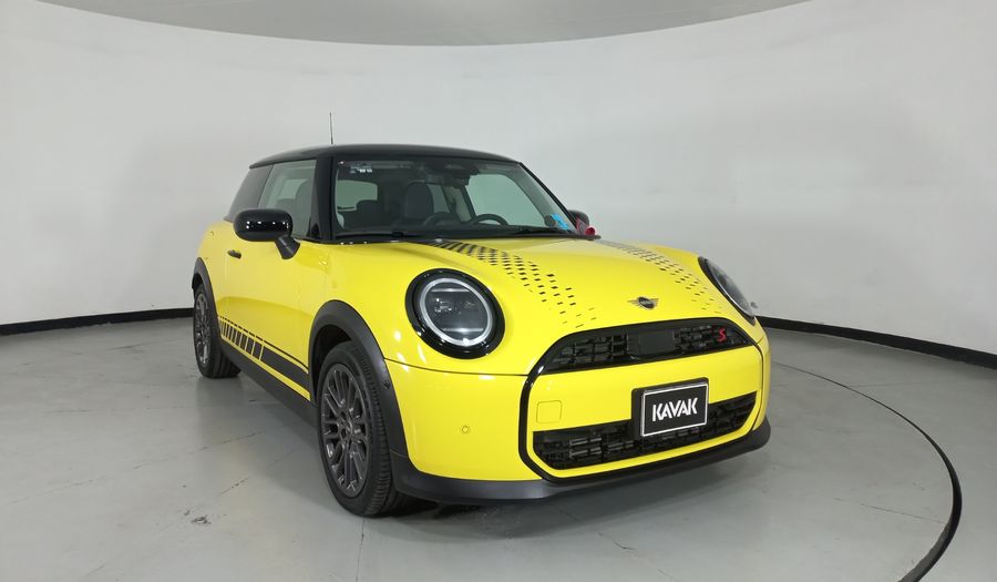 Mini Cooper S 2.0 COOPER CLASSIC DCT Hatchback 2025