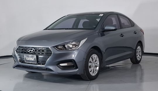 Hyundai • Accent