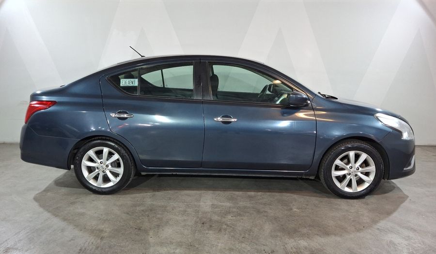 Nissan Versa 1.6 ADVANCE TA AC Sedan 2016
