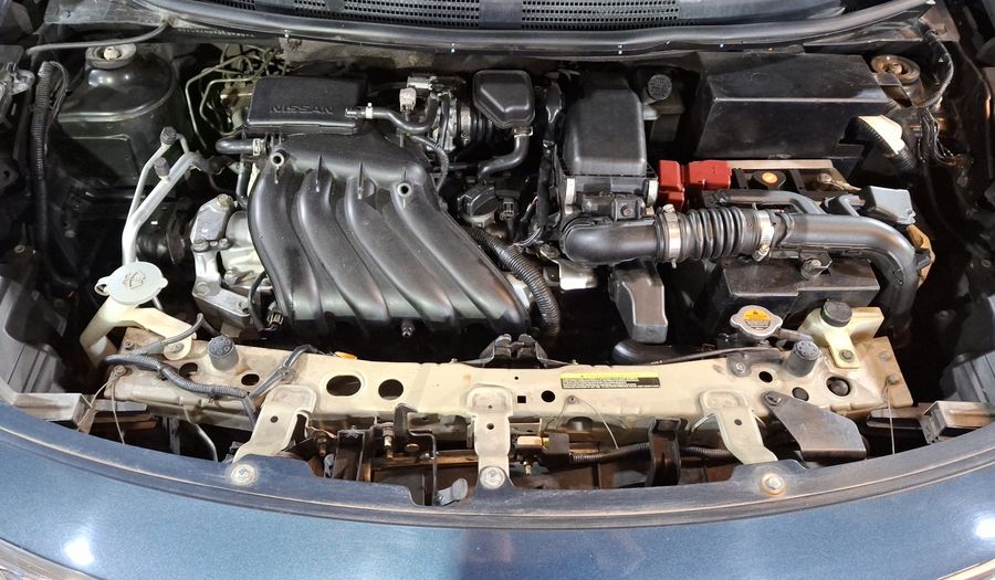 Nissan Versa 1.6 ADVANCE TA AC Sedan 2016