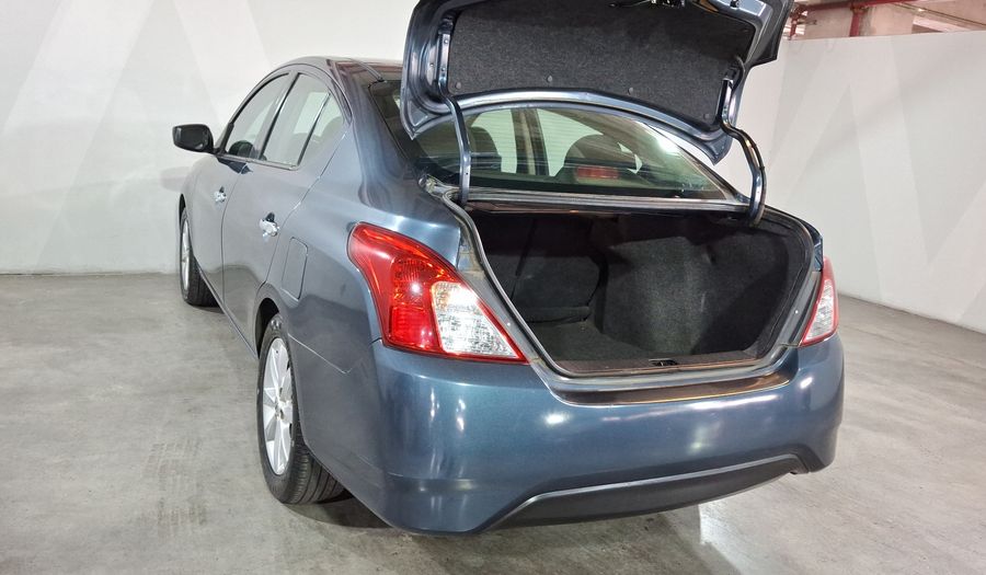 Nissan Versa 1.6 ADVANCE TA AC Sedan 2016