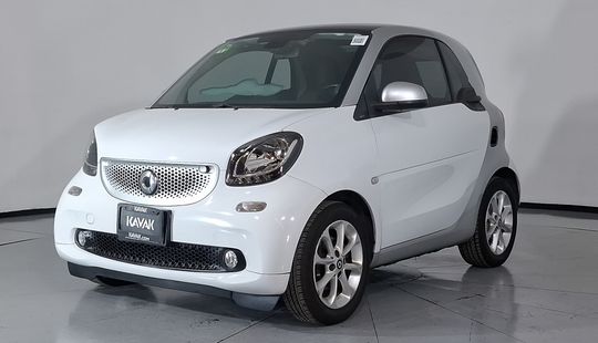 Smart • Fortwo