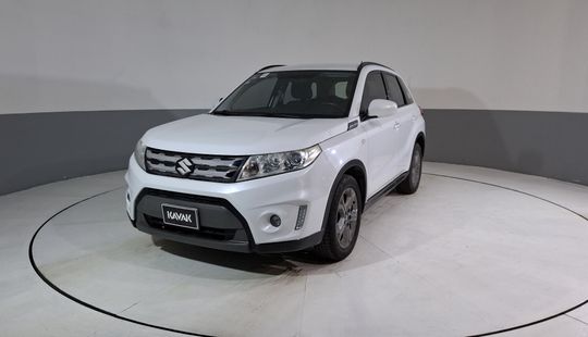 Suzuki • Vitara