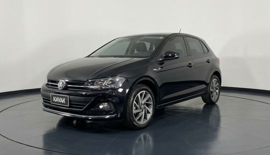 Volkswagen • Polo