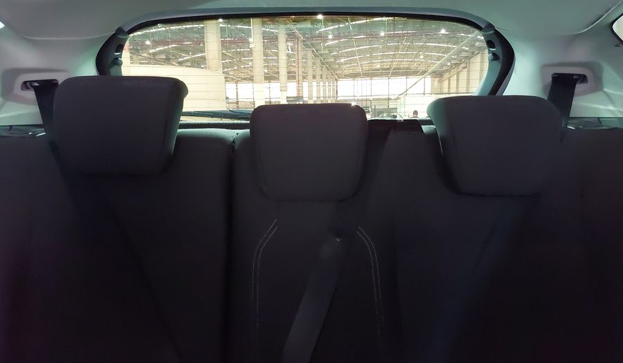 Ford Fiesta 1.6 SEL AT Hatchback 2017