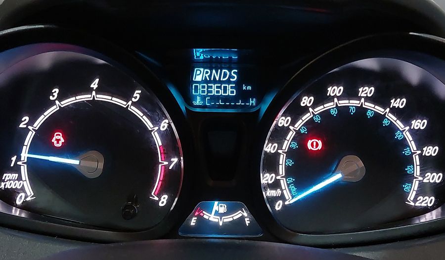 Ford Fiesta 1.6 SEL AT Hatchback 2017