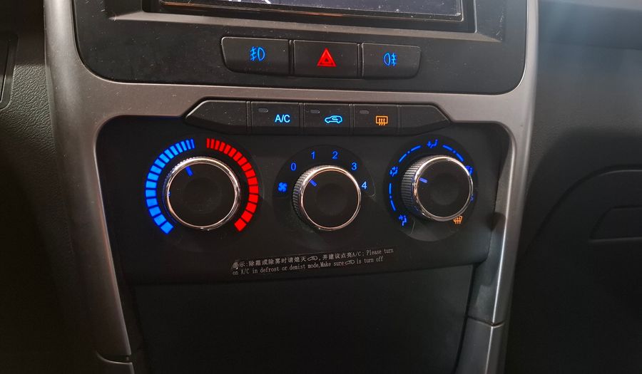 Chery Tiggo 3 1.6 COMFORT 4X2 MT Suv 2017