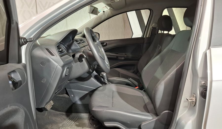 Volkswagen Gol Trend 1.6 TRENDLINE TIPTRONIC MY21 Hatchback 2021