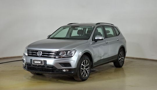 Volkswagen • Tiguan