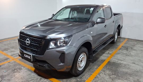 Nissan • Frontier