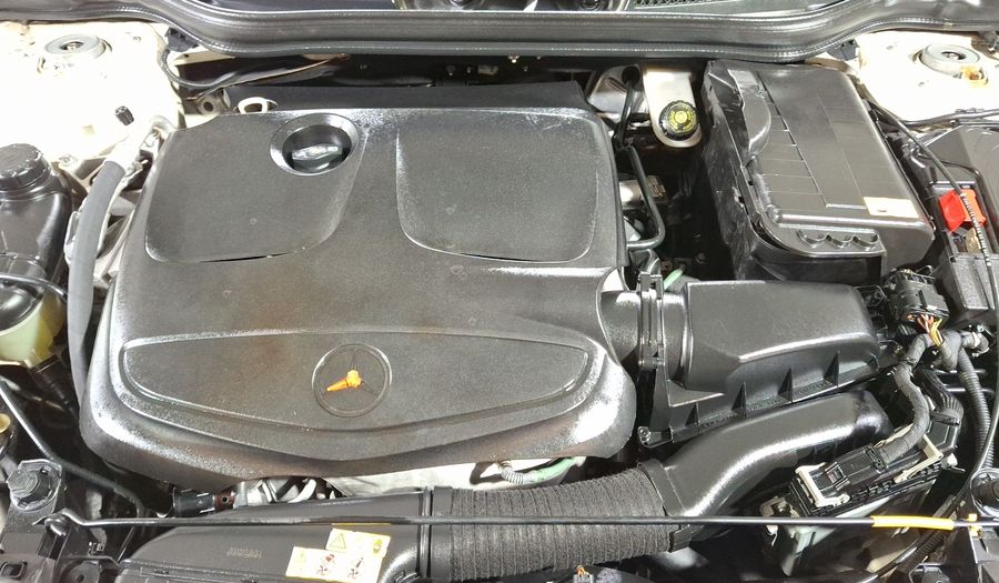 Mercedes Benz Clase A 1.6 180 CGI 7G-DCT Hatchback 2014