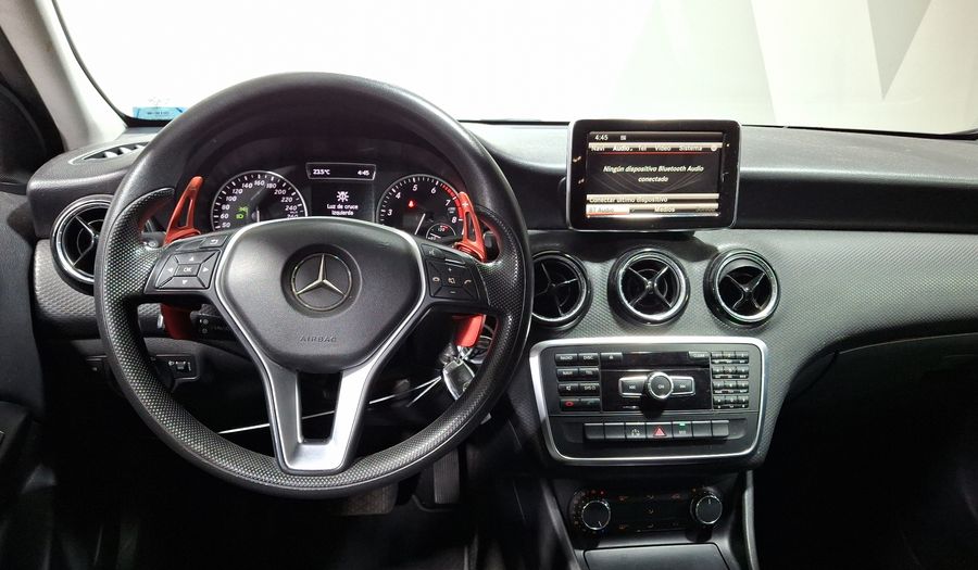 Mercedes Benz Clase A 1.6 180 CGI 7G-DCT Hatchback 2014