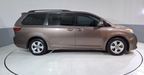 Toyota Sienna 3.5 LE AT Minivan 2018