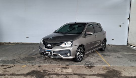 Toyota • Etios