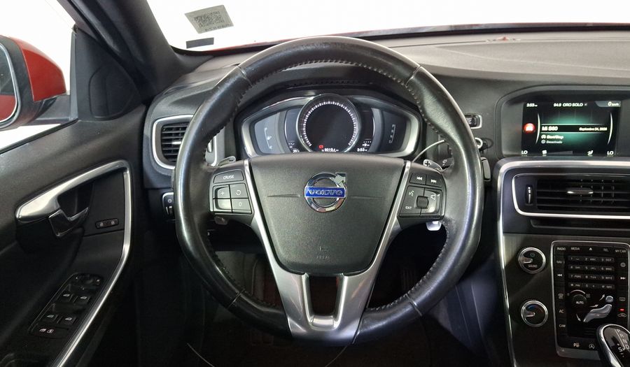 Volvo S60 2.0 SPORT T4 Sedan 2016
