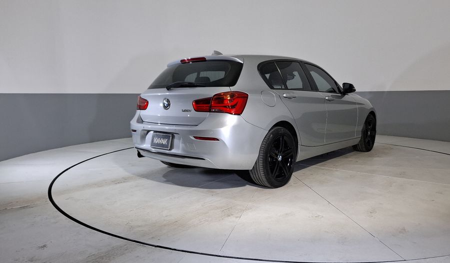 Bmw Serie 1 1.6 120IA SPORT LINE Hatchback 2016