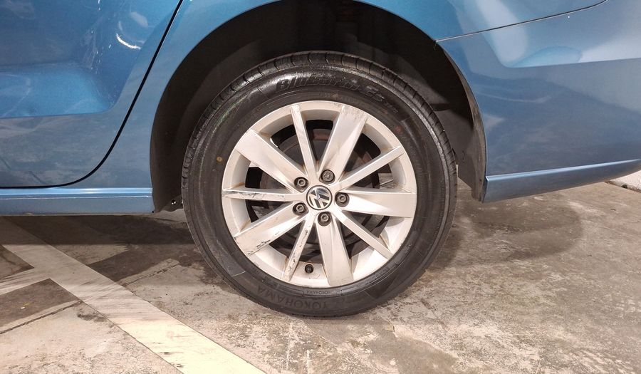 Volkswagen Vento 1.6 COMFORTLINE TIPTRONIC Sedan 2018