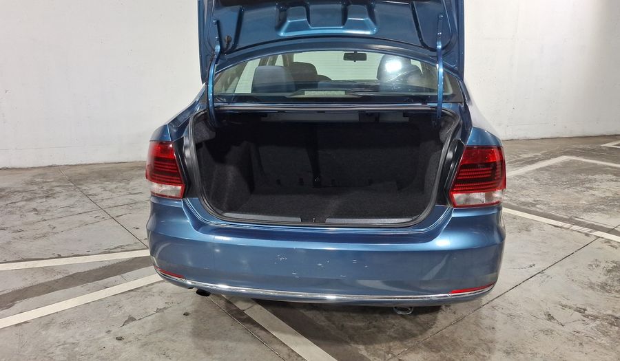 Volkswagen Vento 1.6 COMFORTLINE TIPTRONIC Sedan 2018