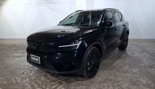 Volvo • ex40
