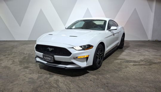 Ford • Mustang