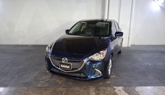 Mazda • Mazda 2