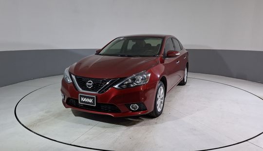 Nissan • Sentra