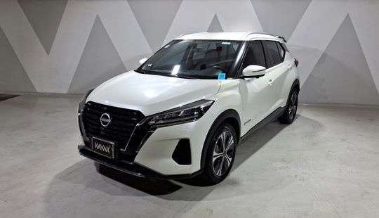 Nissan • Kicks Play