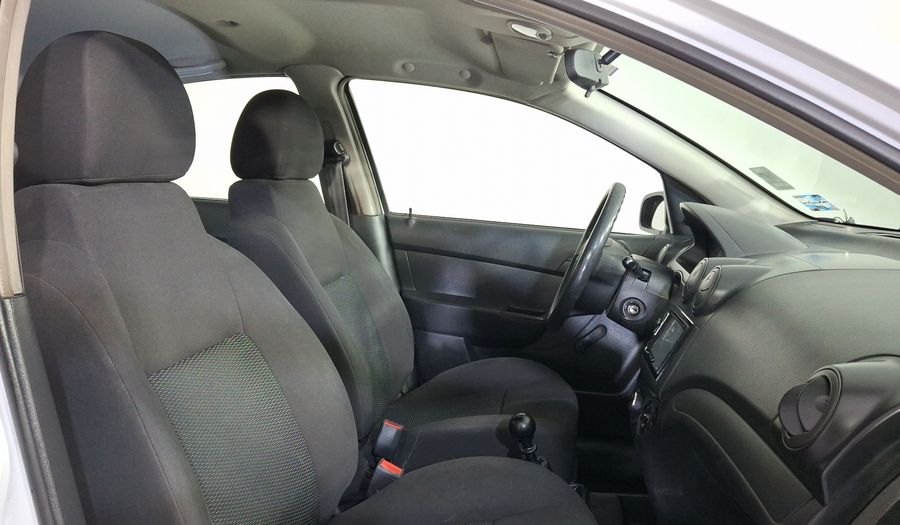 Chevrolet Aveo 1.6 MT M Sedan 2015
