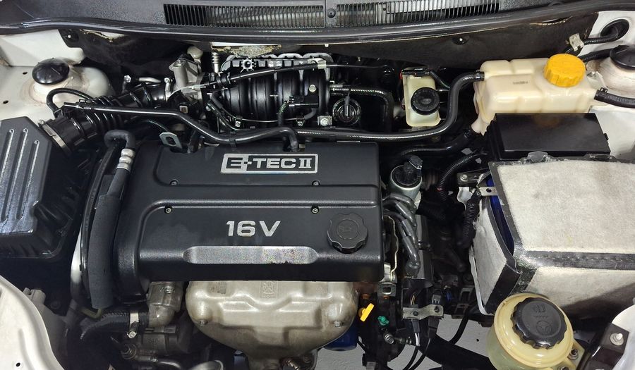 Chevrolet Aveo 1.6 MT M Sedan 2015