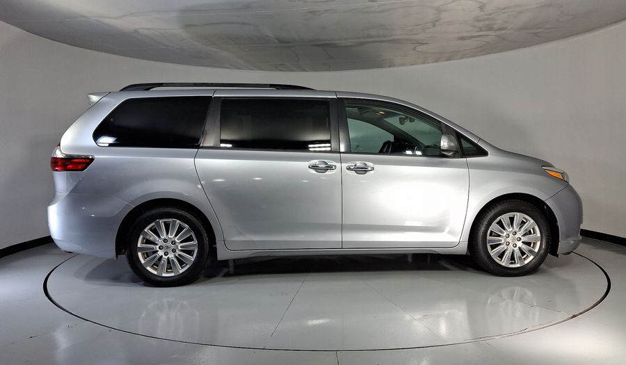 Toyota Sienna 3.5 LIMITED AT Minivan 2017