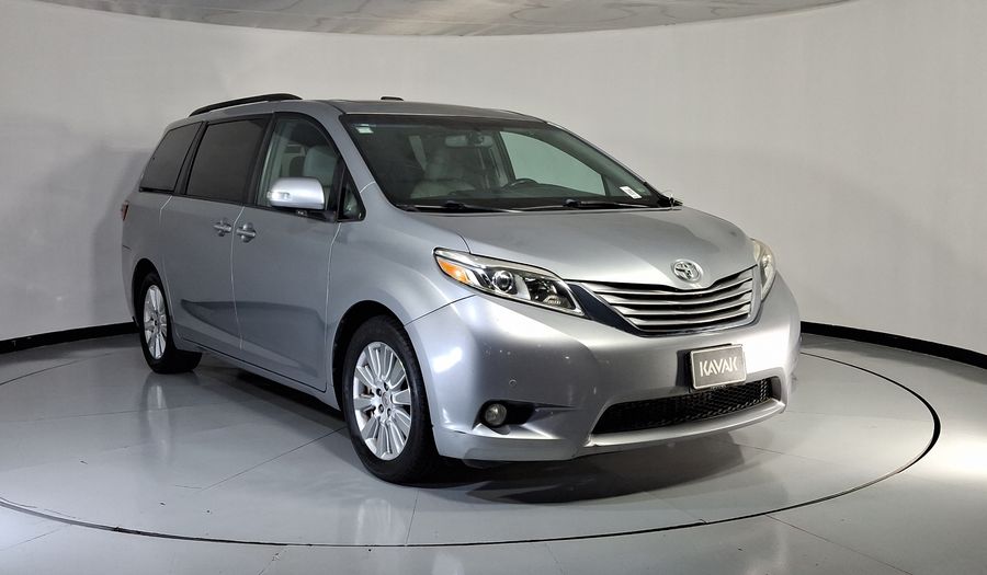 Toyota Sienna 3.5 LIMITED AT Minivan 2017