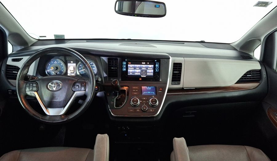 Toyota Sienna 3.5 LIMITED AT Minivan 2017