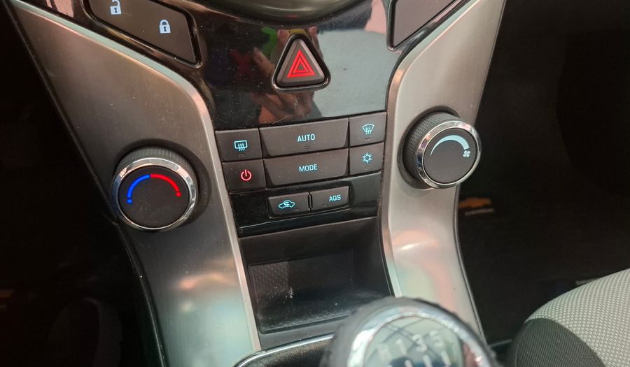 Chevrolet Cruze 1.8 LT Sedan 2013