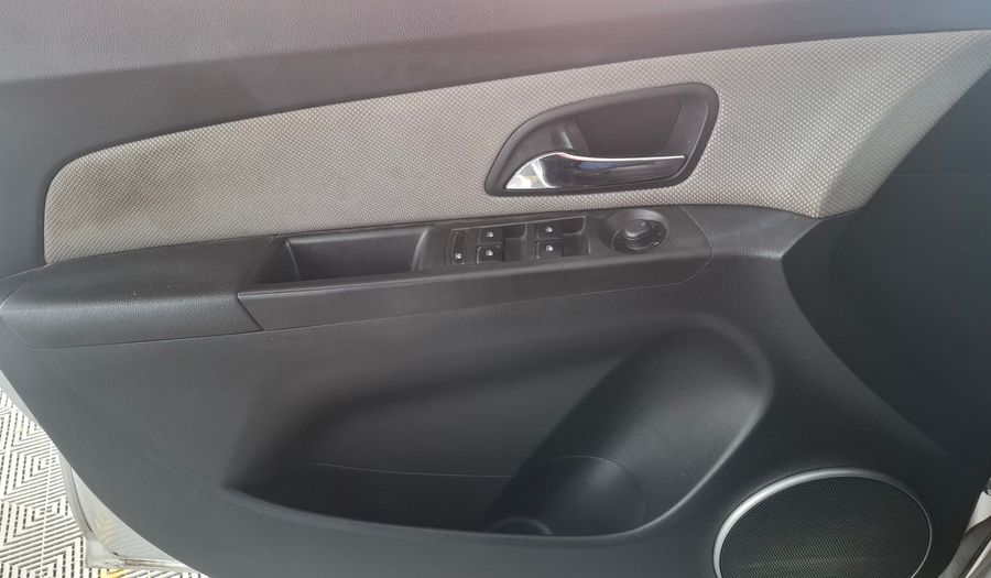Chevrolet Cruze 1.8 LT Sedan 2013