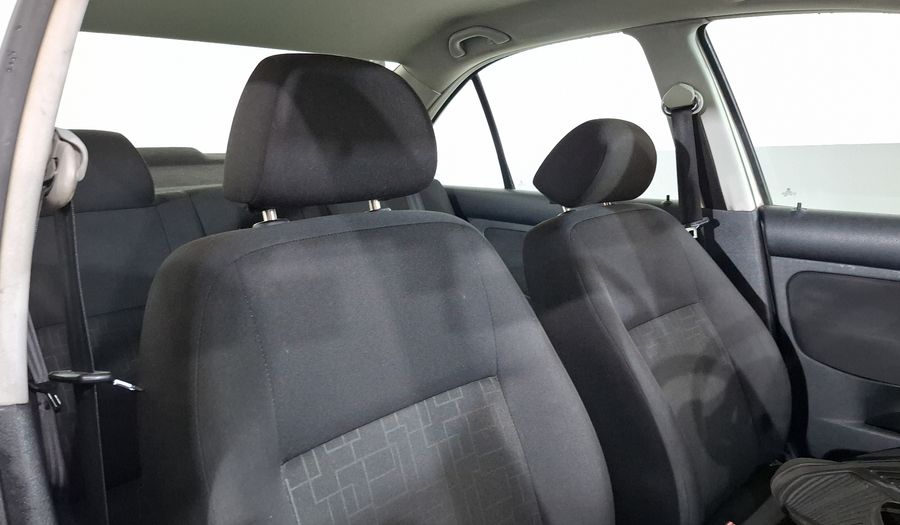 Volkswagen Jetta Clasico 2.0 CL TIPTRONIC Sedan 2013